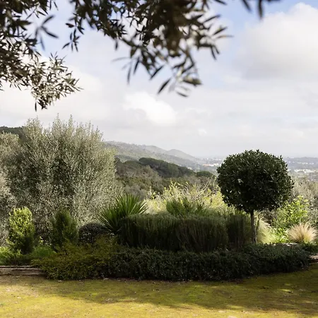 펜션 Arrabida Getaway - Jacuzzi & Mountain Views *
