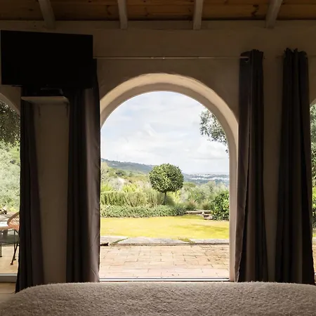 Arrábida Getaway - Jacuzzi&mountain Views *