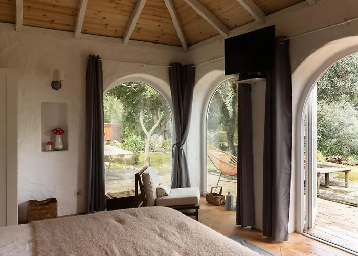 Arrabida Getaway - Jacuzzi & Mountain Views * שטובל